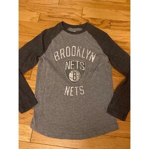 Fanatics women's Brooklyn Nets Long Sleeve Raglan fitted 3/4 sleeve T-Shirt sz S